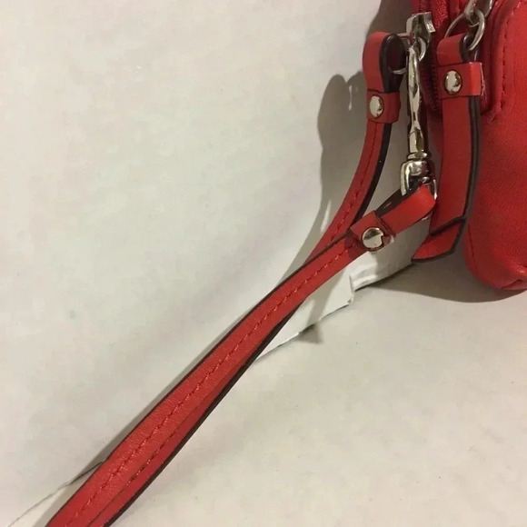 Coach Orange / red leather wristlet - Picture 7 of 8